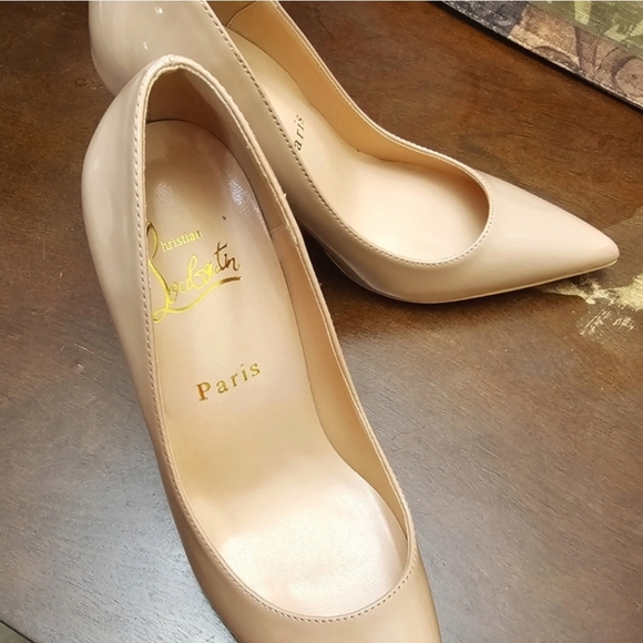 Shoes - Picture 4 of 5